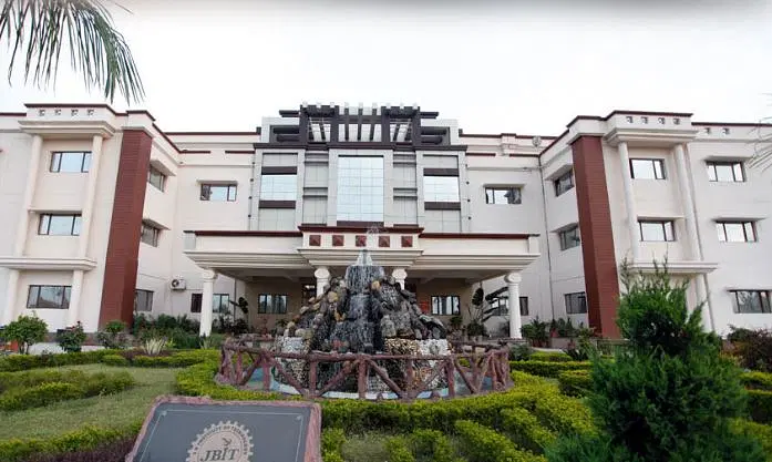 Best University in Dehradun